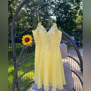 Yellow Summer Dress 👗